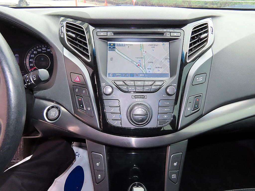 HYUNDAI i40 2012 Azul - Importación desde Corea - HF Imports Iquique - Foto 13