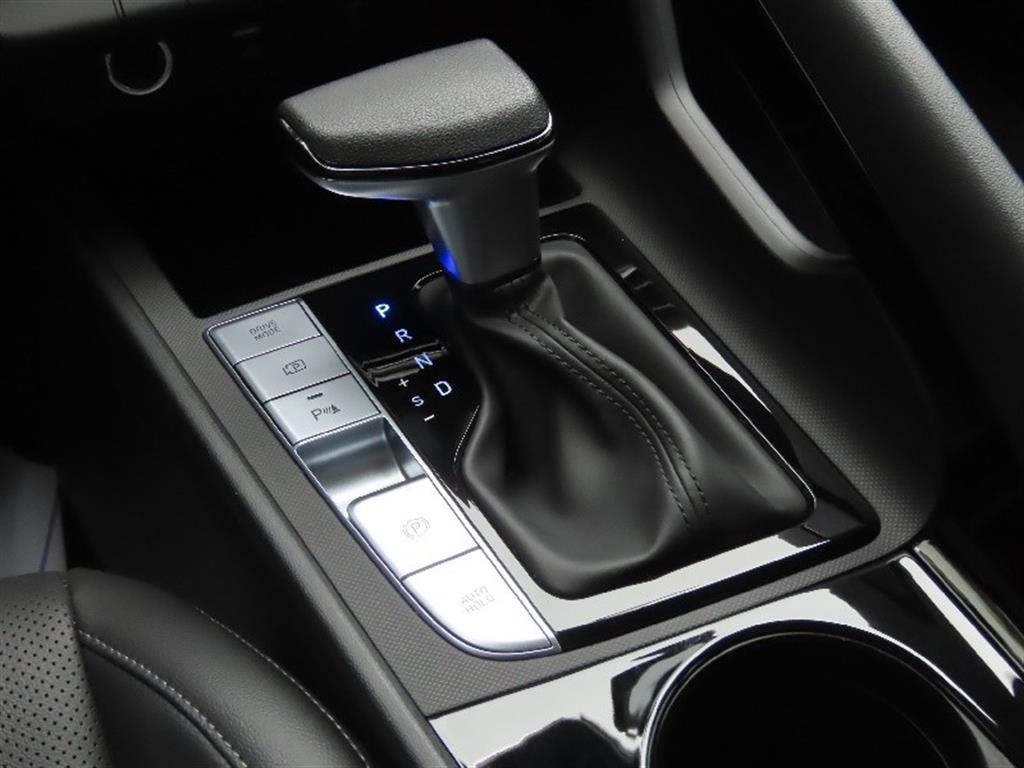 HYUNDAI Avante - Vista 11