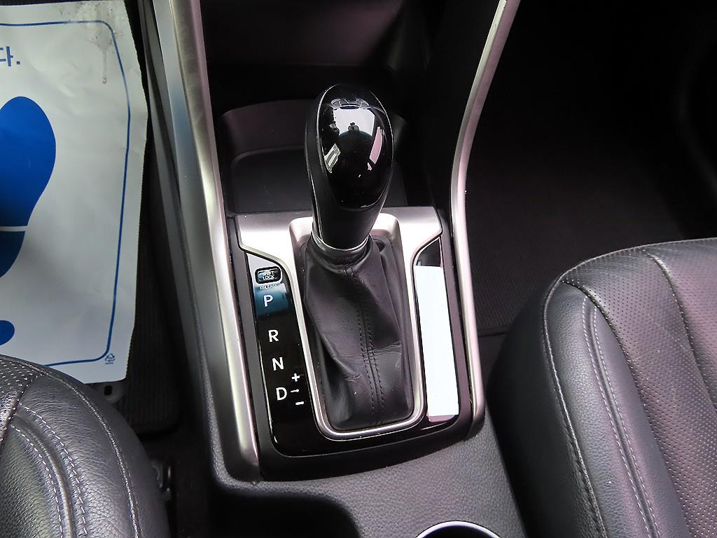HYUNDAI i30 - Vista 10