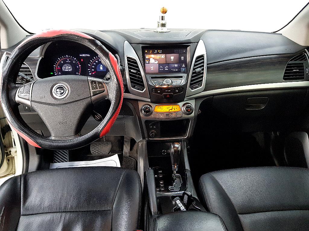 Ssangyong Korando - Vista 5