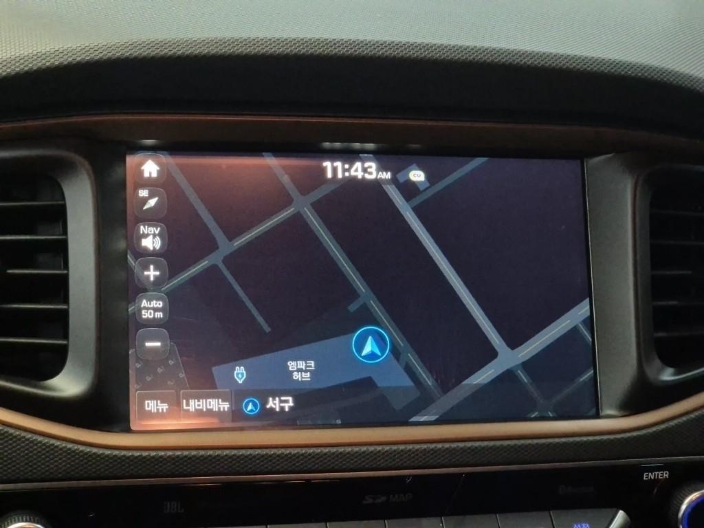 HYUNDAI Ioniq - Vista 12
