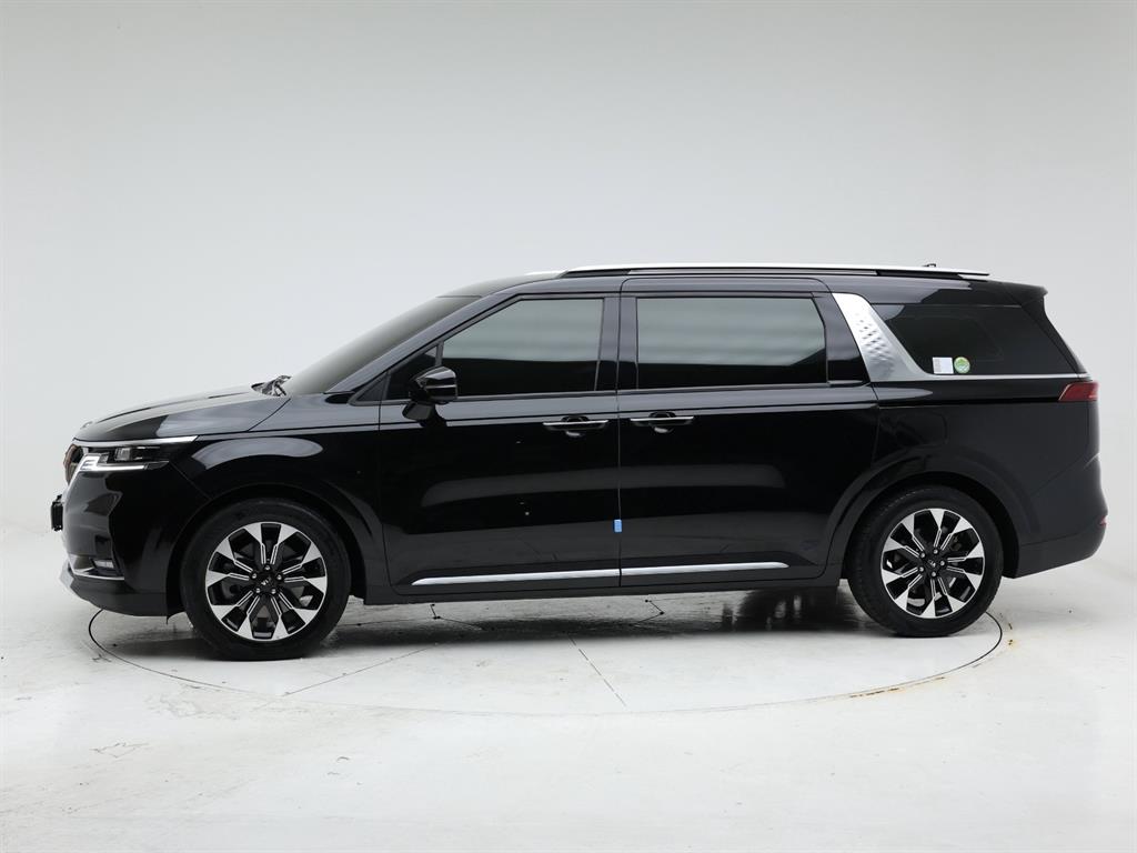 KIA Carnival - Vista 5