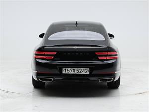 Genesis G80 - Vista 10