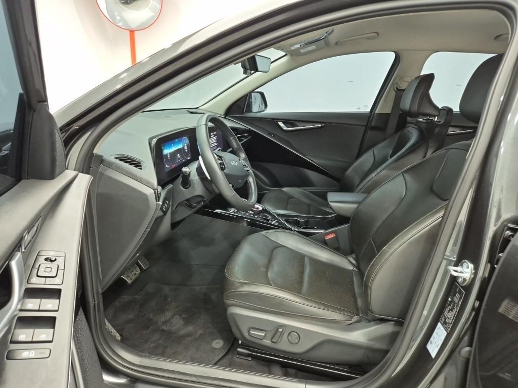 KIA Niro - Vista 11