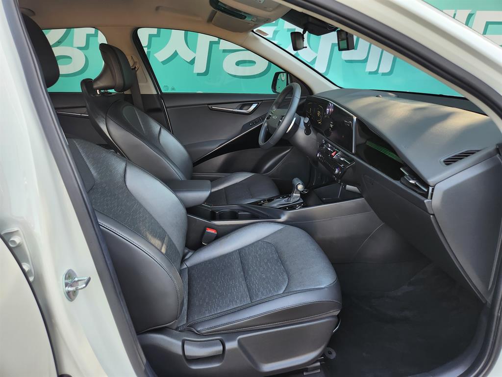 KIA Niro - Vista 11