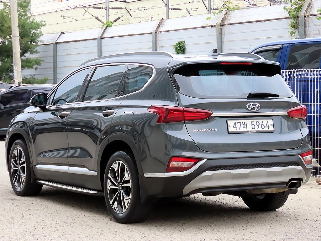 HYUNDAI Santa Fe - Vista 3