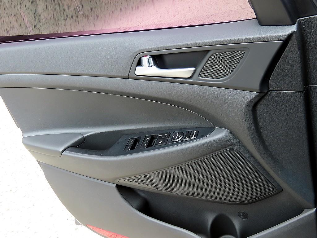 HYUNDAI Tucson - Vista 11