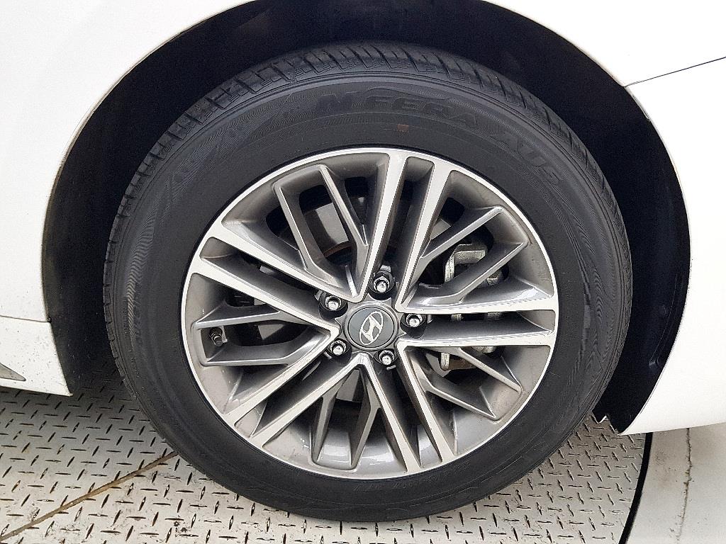 HYUNDAI Grandeur 2019 Blanco - Importación desde Corea - HF Imports Iquique - Foto 20