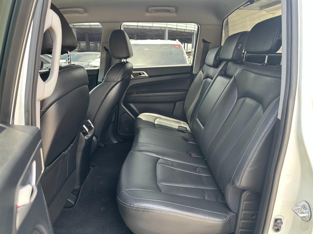 Ssangyong Rexton 2018 Blanco - Importación desde Corea - HF Imports Iquique - Foto 15