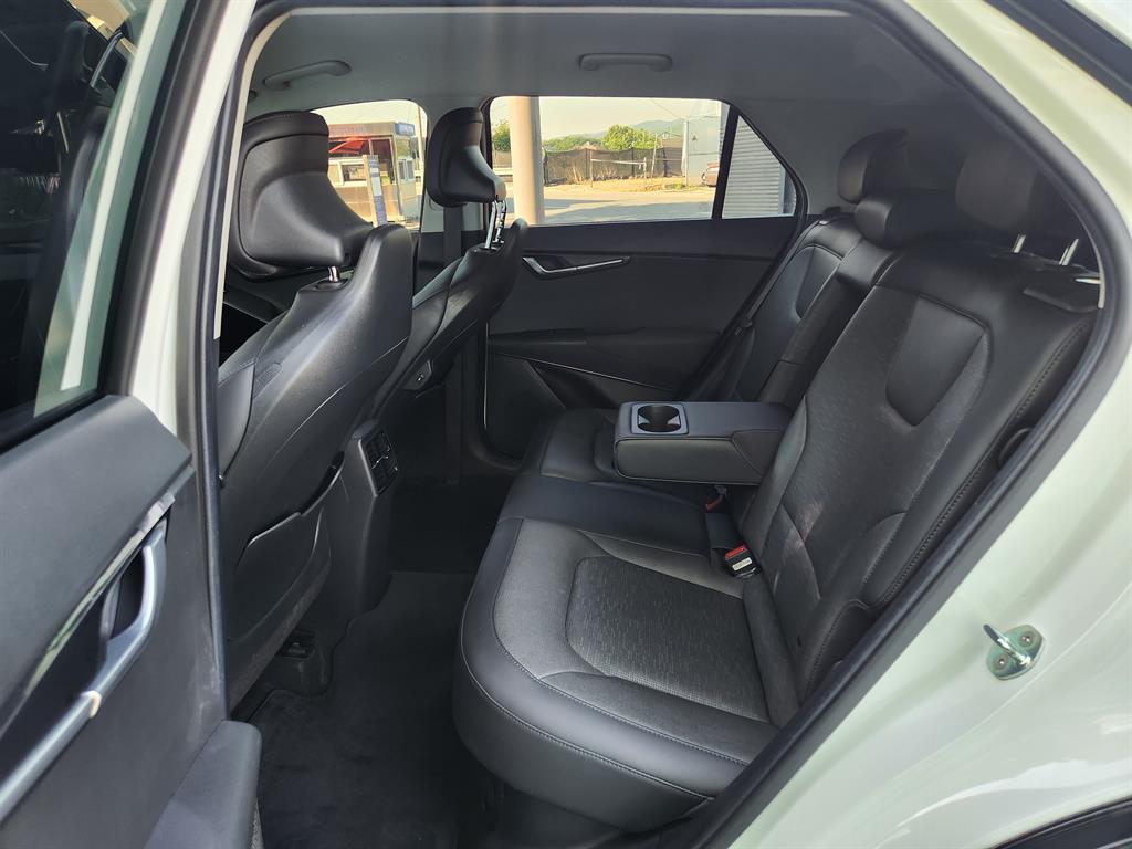 KIA Niro - Vista 10