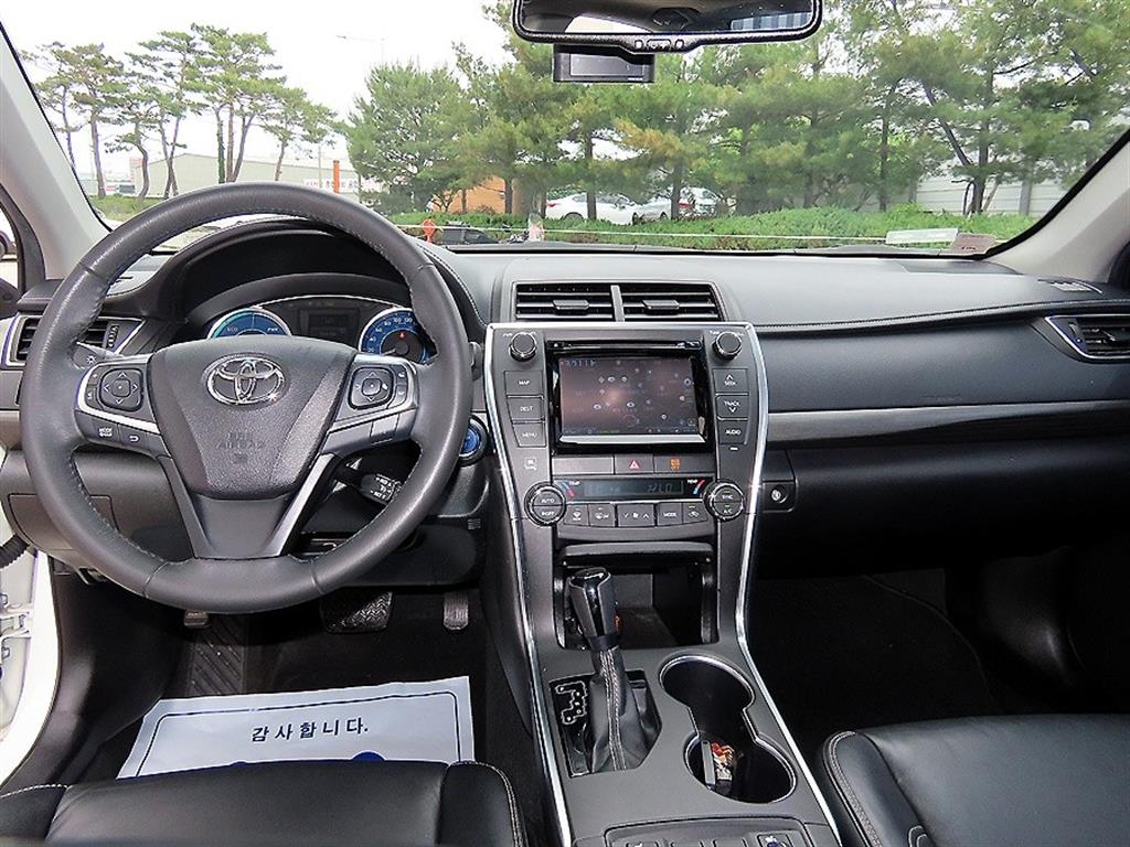 Toyota Camry - Vista 7