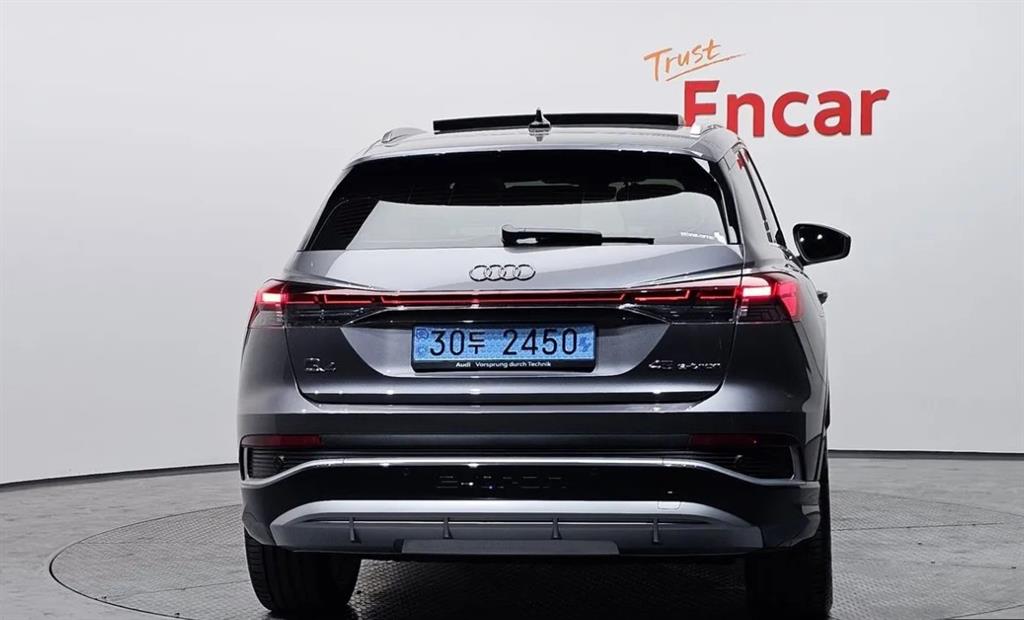 Audi Q4 - Vista 4