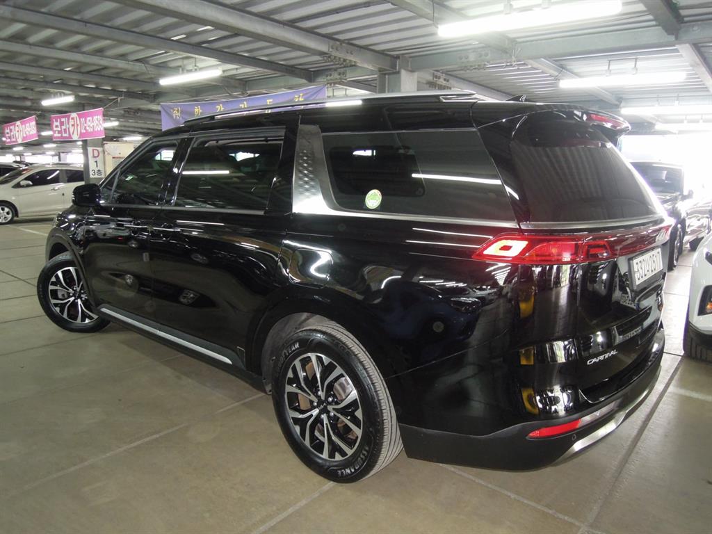 KIA Carnival - Vista 5