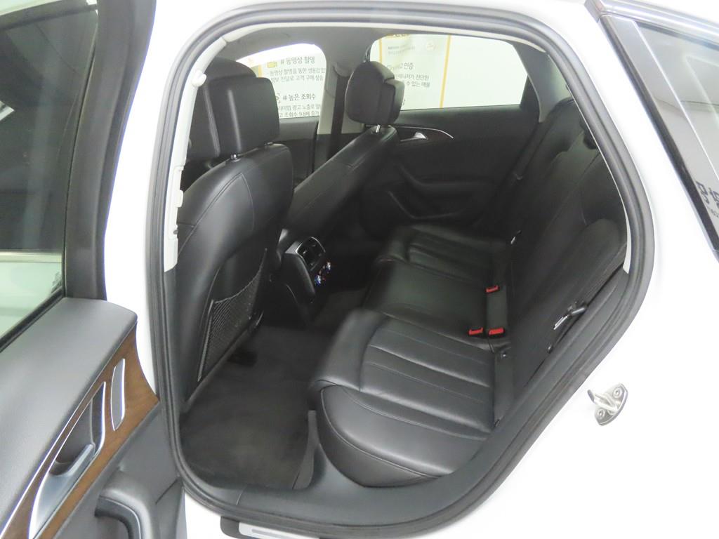 Audi A6 - Vista 6