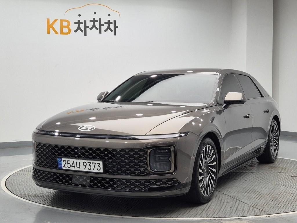 HYUNDAI Grandeur 2023 Gold color - Importación desde Corea - HF Imports Iquique - Foto 1
