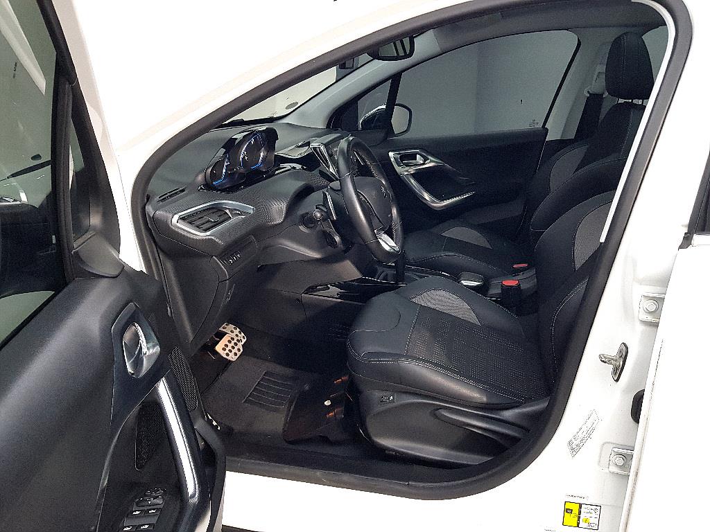 Peugeot 2008 - Vista 8