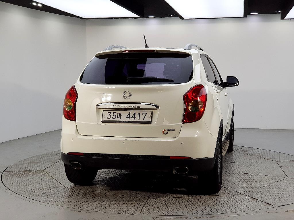 Ssangyong Korando - Vista 3
