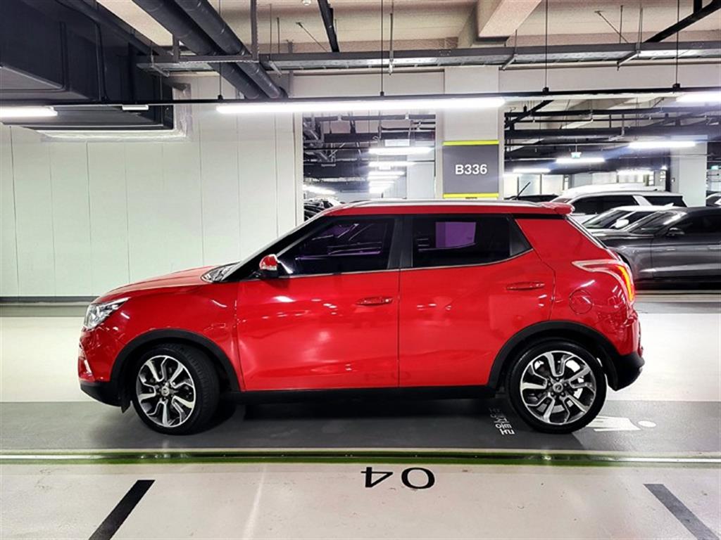 Ssangyong Tivoli - Vista 2