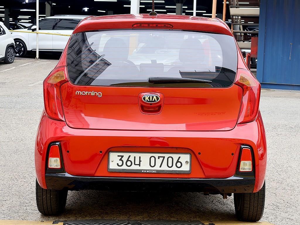 KIA Morning - Vista 5