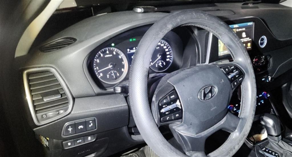HYUNDAI Grandeur - Vista 6