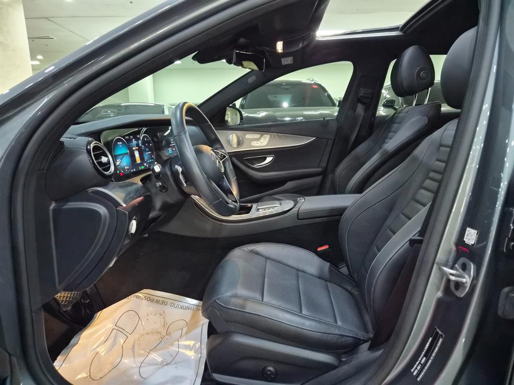 Mercedes Benz E class - Vista 11