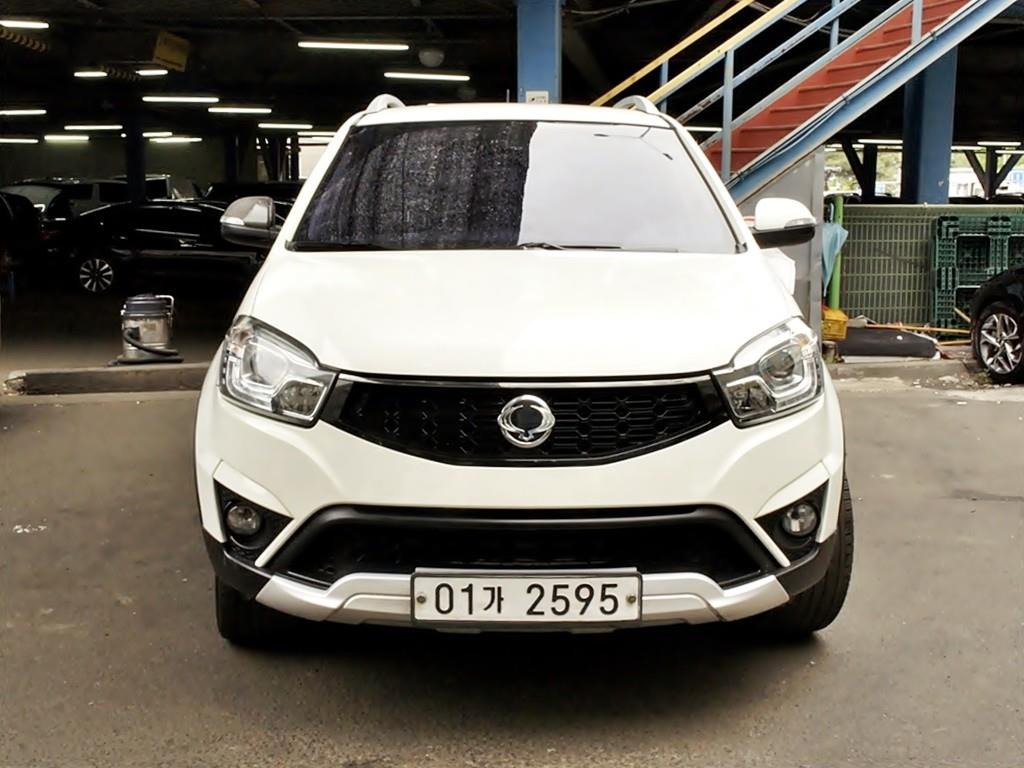Ssangyong Korando 2017 Blanco - Importación desde Corea - HF Imports Iquique - Foto 1