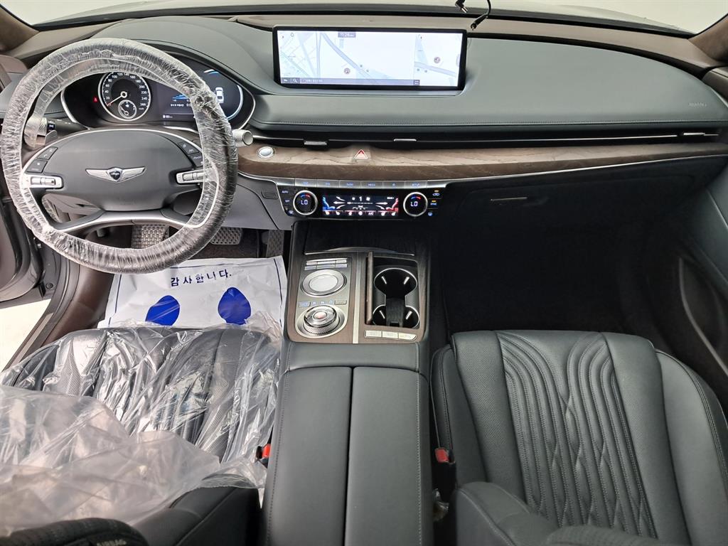 Genesis G80 - Vista 11