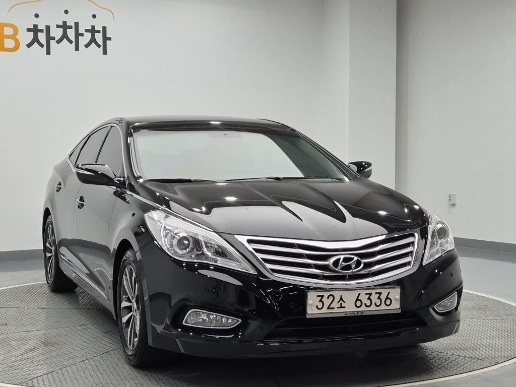 HYUNDAI Grandeur - Vista 4