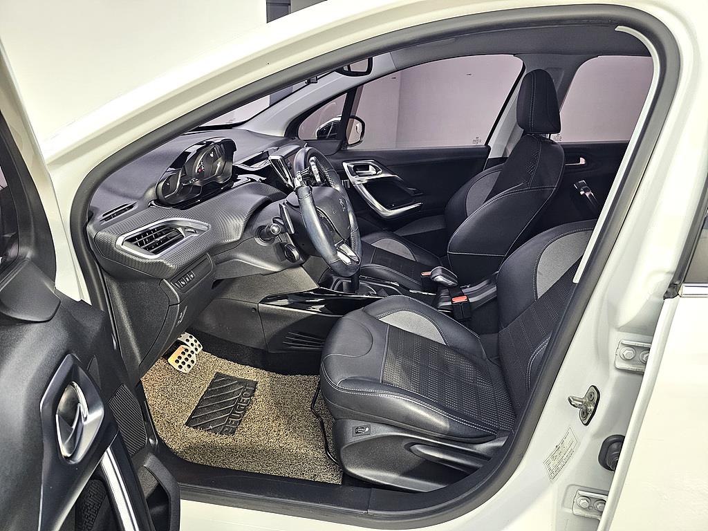 Peugeot 2008 - Vista 7