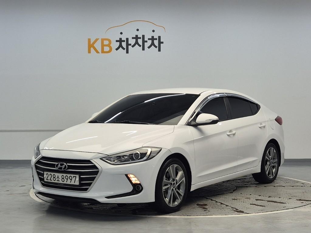 HYUNDAI Avante 2017 Blanco - Importación desde Corea - HF Imports Iquique - Foto 1