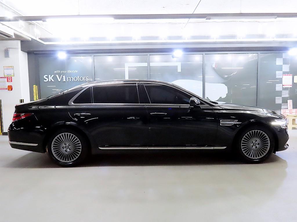 Genesis G90 - Vista 3