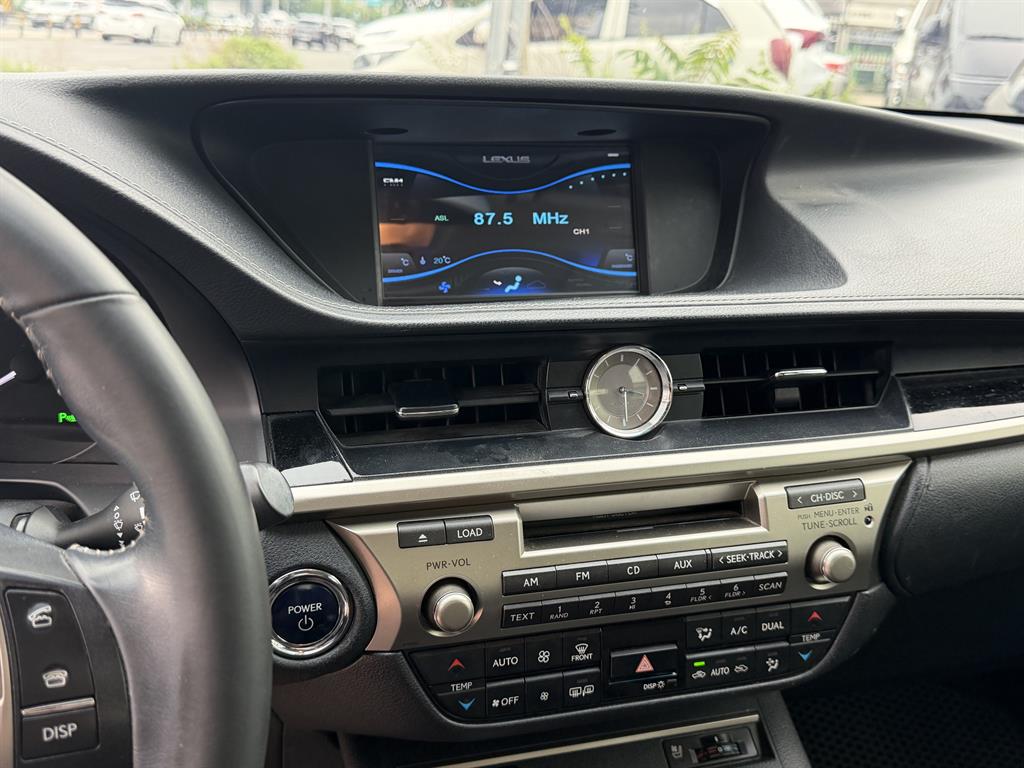 Lexus ES 2014 Plateado - Importación desde Corea - HF Imports Iquique - Foto 13