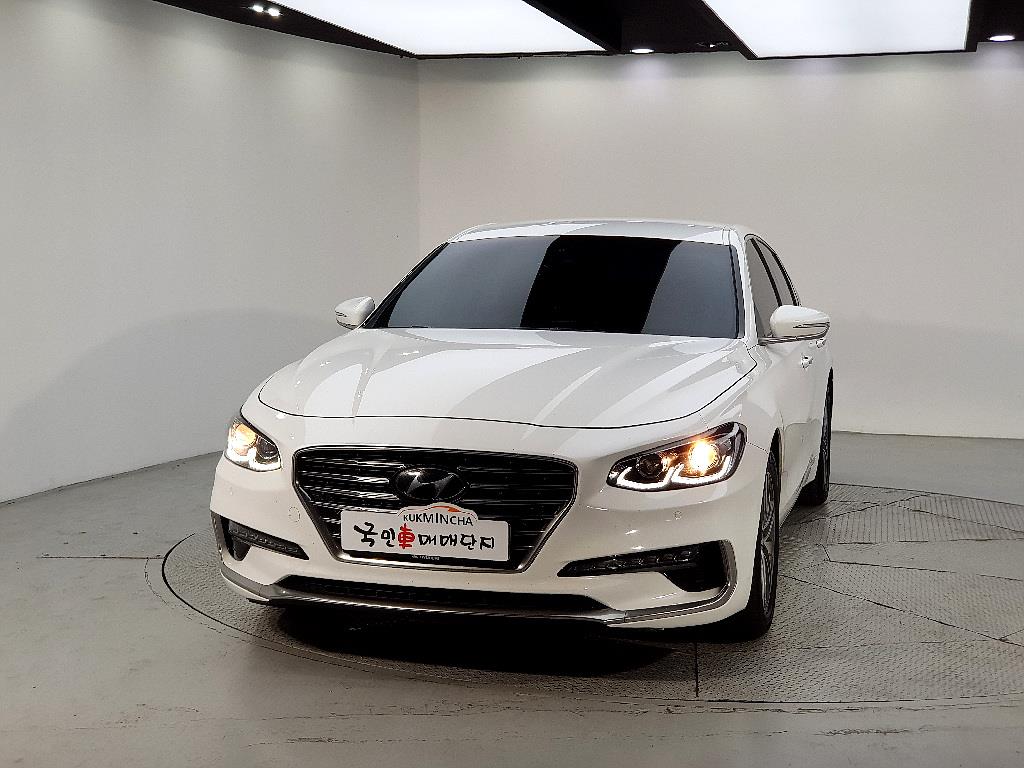 HYUNDAI Grandeur - Vista 2