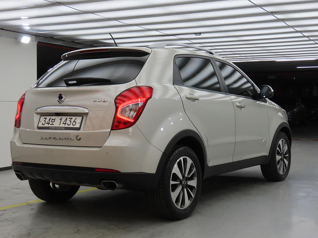 Ssangyong Korando - Vista 3