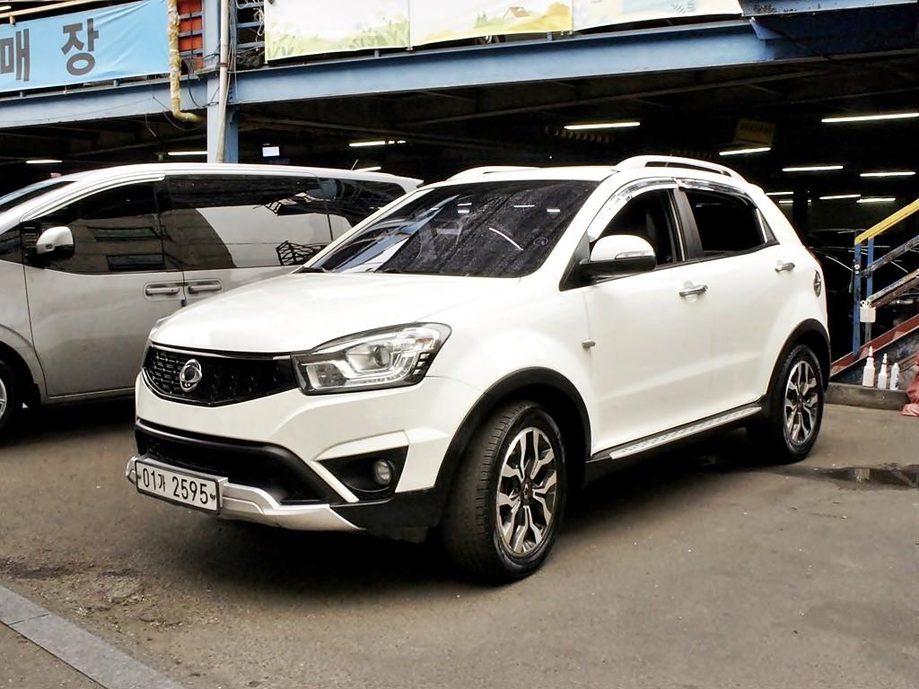 Ssangyong Korando - Vista 3