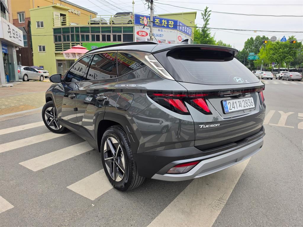 HYUNDAI Tucson - Vista 4