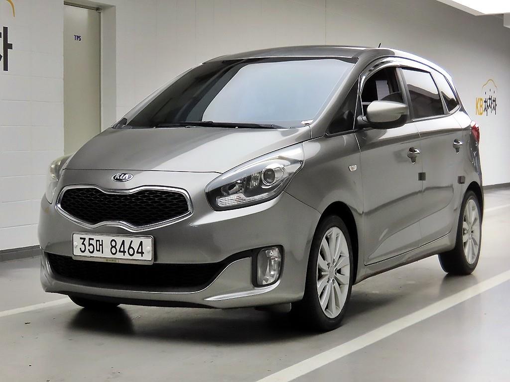 KIA Carens - Vista 2