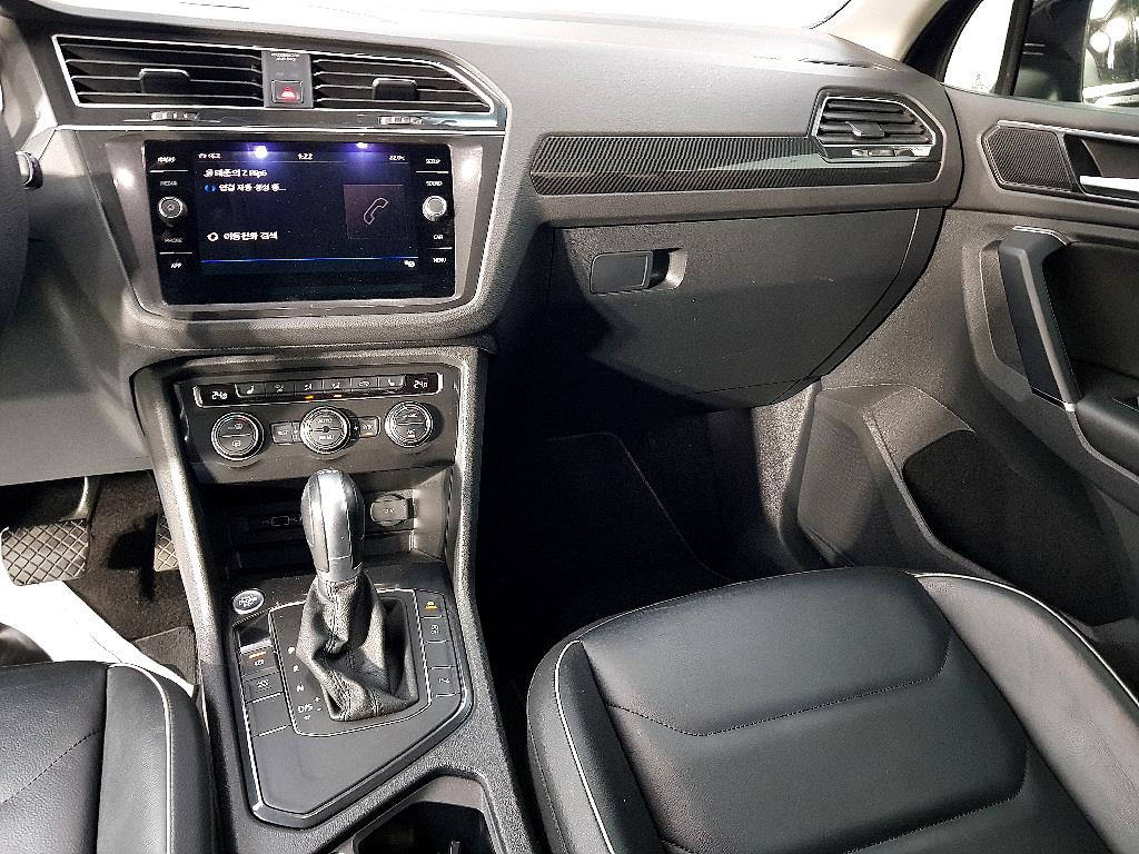 Volkswagen Tiguan - Vista 10