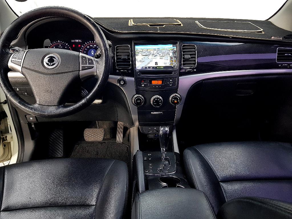 Ssangyong Korando - Vista 5
