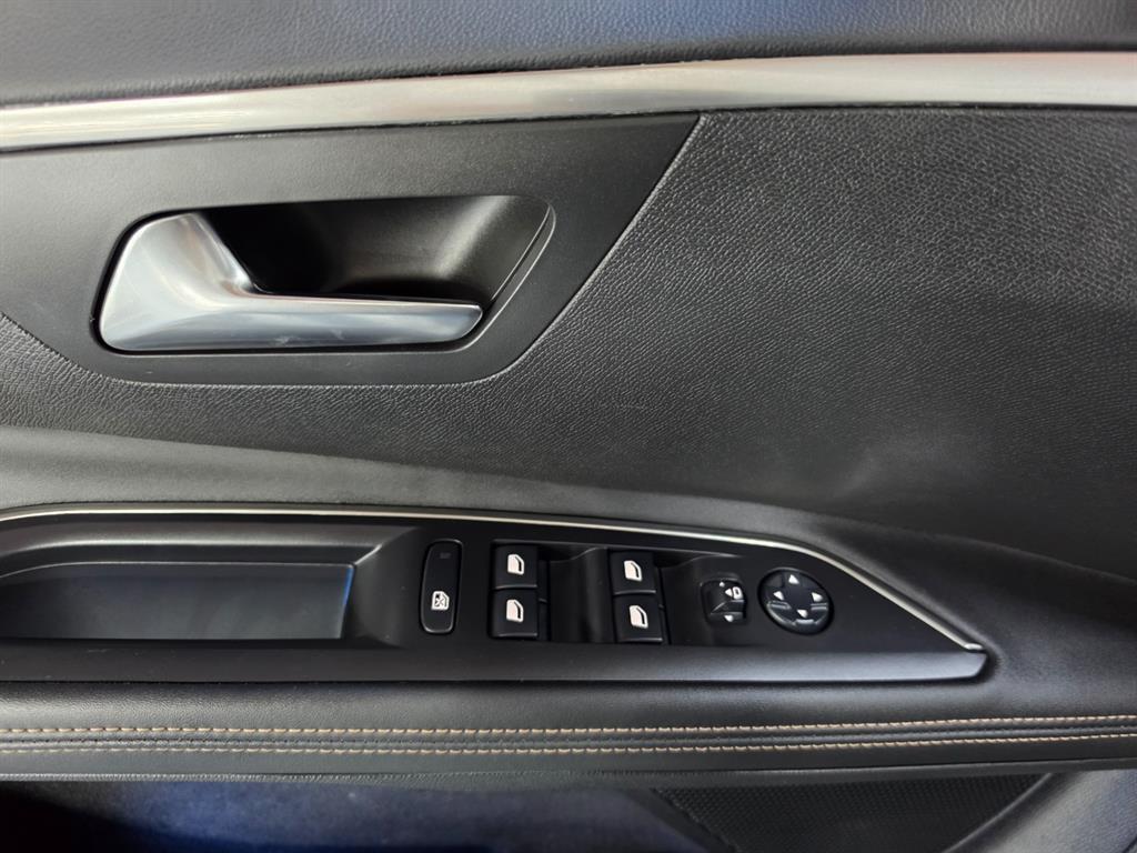 Peugeot 5008 - Vista 10