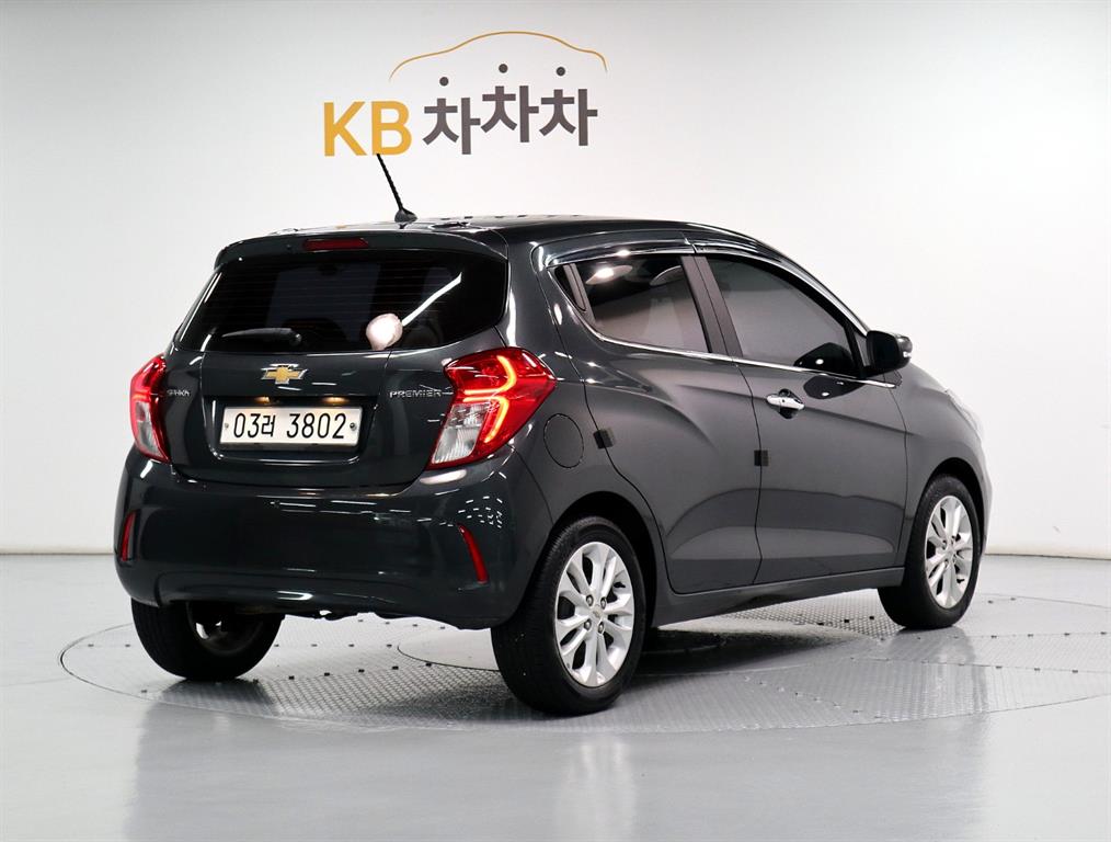 Chevrolet Spark - Vista 3