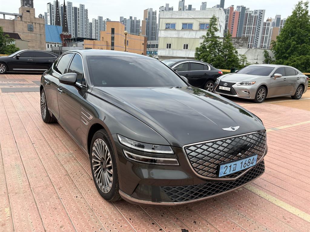 Genesis G80 2023 Gris - Importación desde Corea - HF Imports Iquique - Foto 1