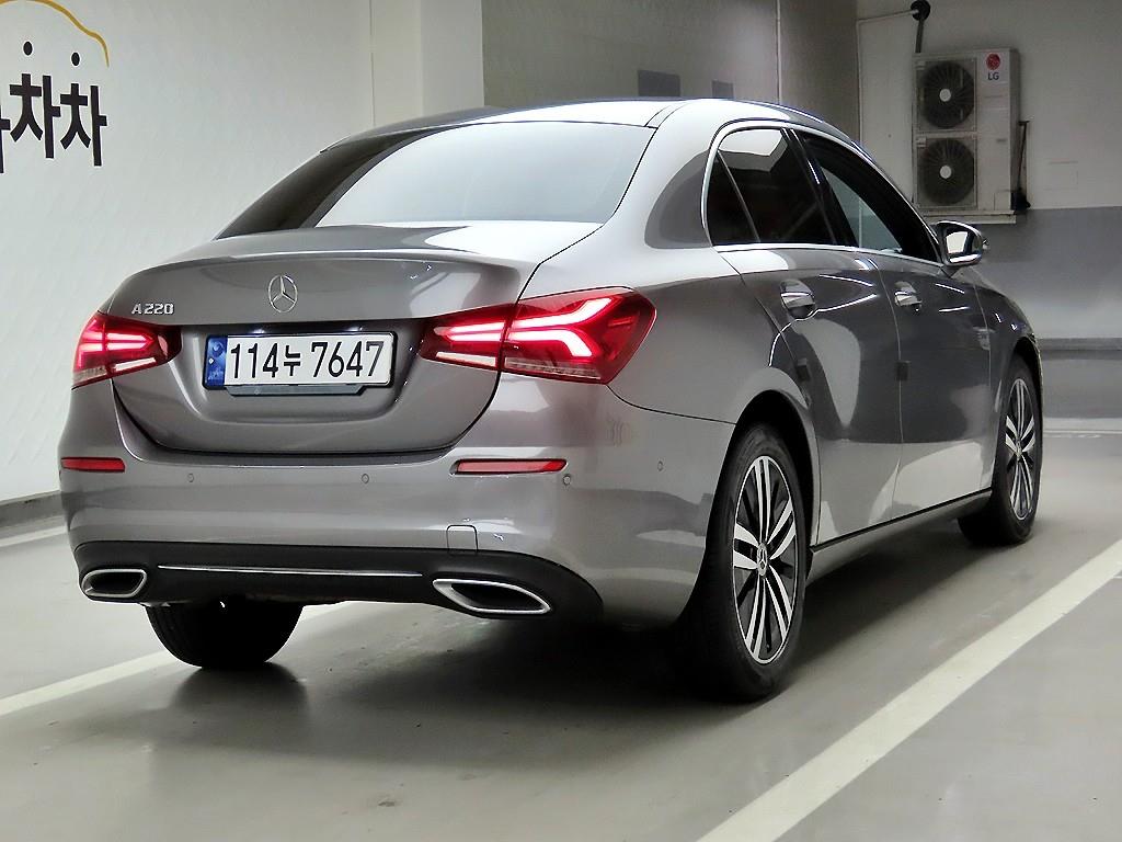 Mercedes Benz A Class - Vista 4