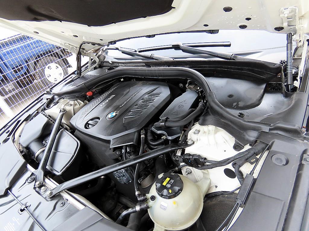 BMW 5 Series 2017 Blanco - Importación desde Corea - HF Imports Iquique - Foto 19