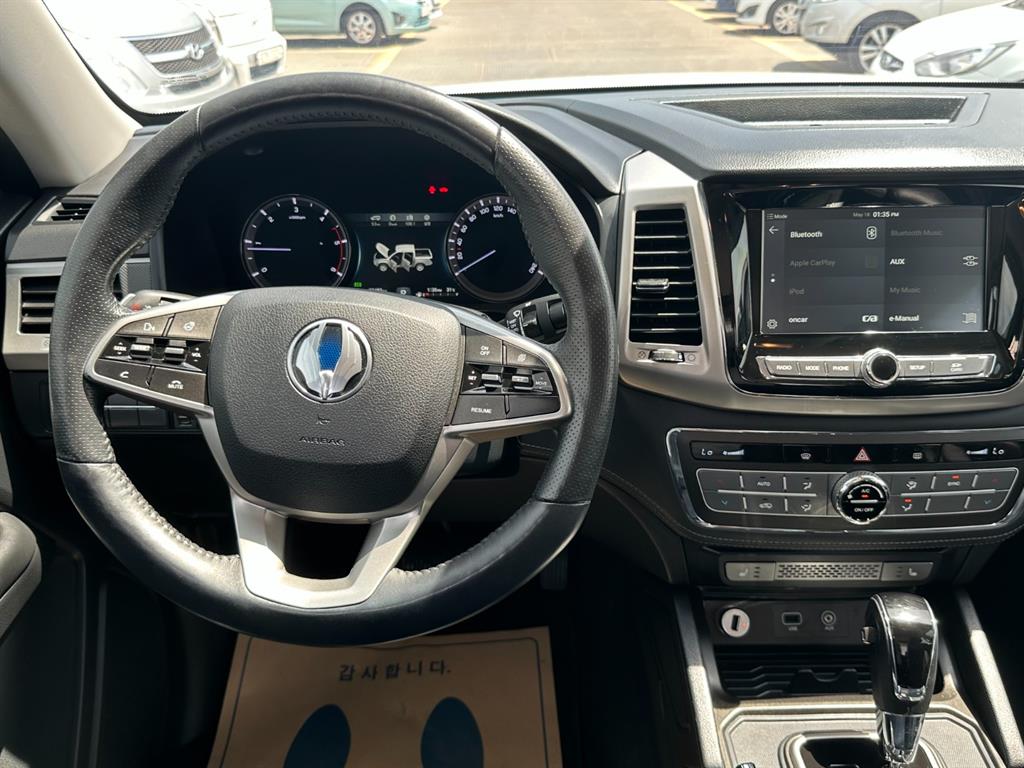 Ssangyong Rexton - Vista 9