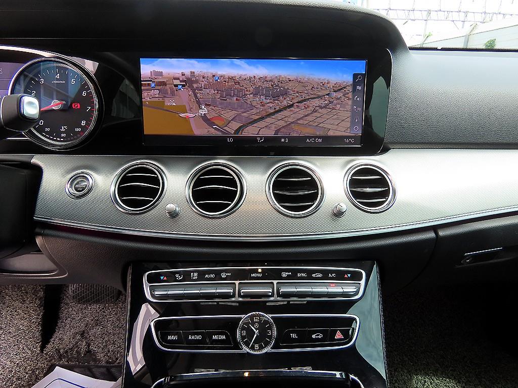 Mercedes Benz E class 2018 Blanco - Importación desde Corea - HF Imports Iquique - Foto 14