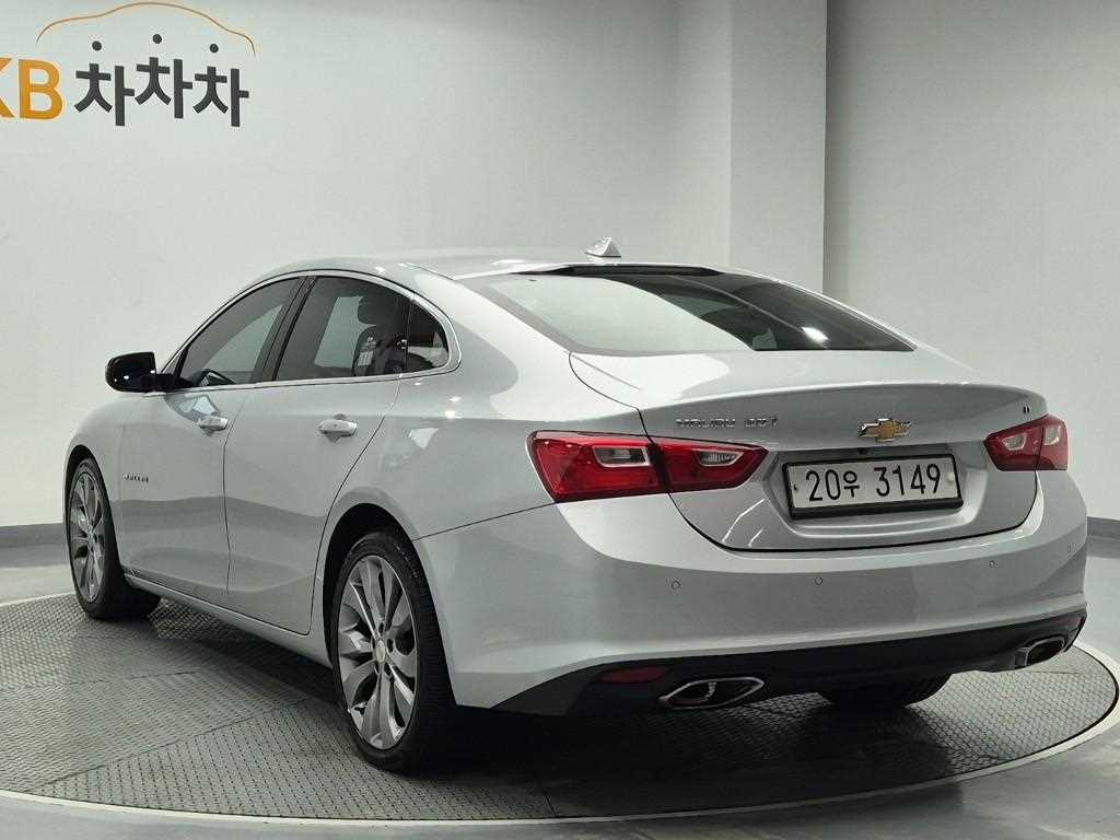 Chevrolet Malibu - Vista 2