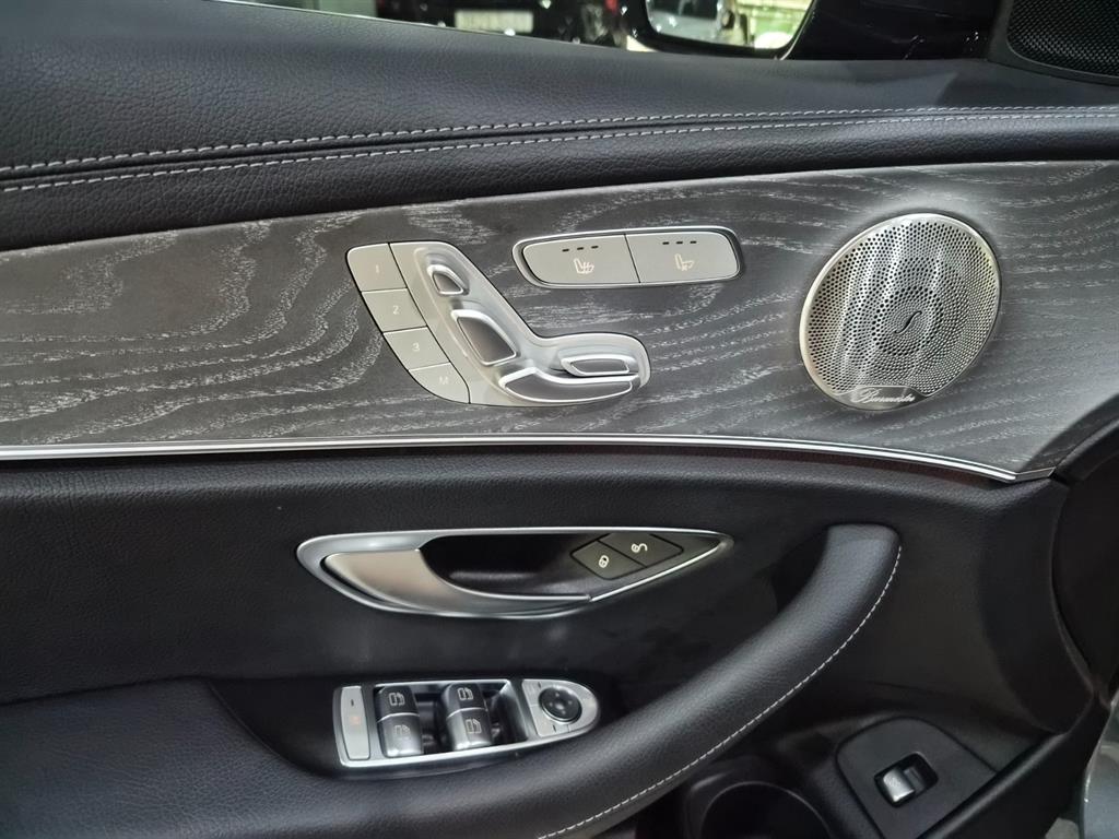 Mercedes Benz E class 2022 Gris - Importación desde Corea - HF Imports Iquique - Foto 15