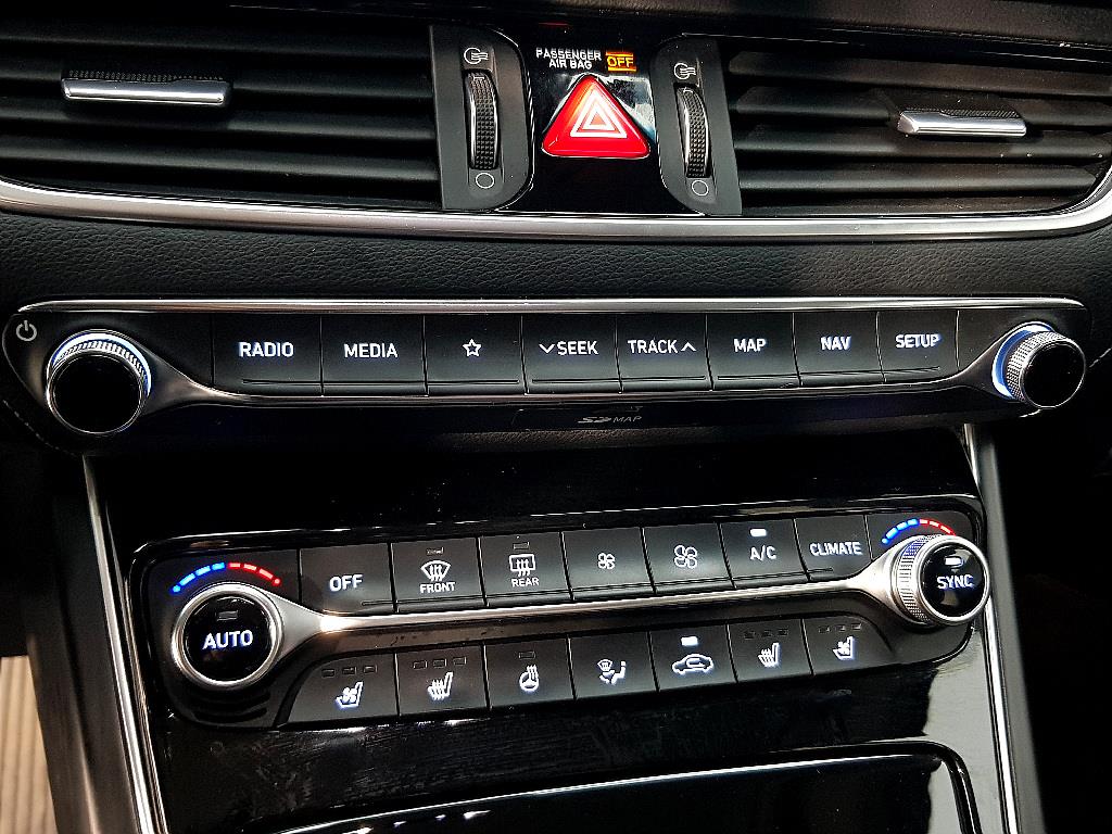 HYUNDAI Grandeur - Vista 12