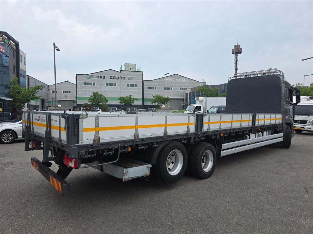 medium and large cargo Cargo - Vista 5